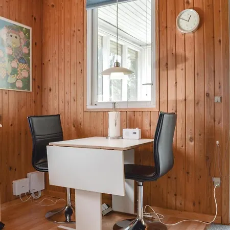Two-bedroom Holiday In * Skjern