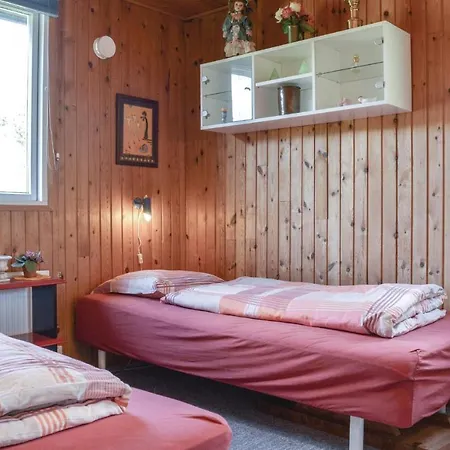 Two-bedroom Holiday In *